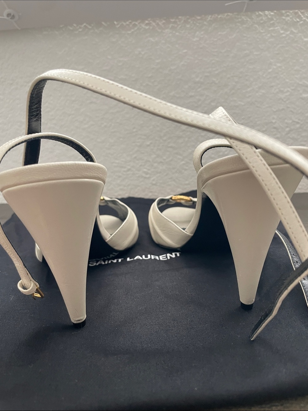 Authentic Saint Laurent Alma ring heel open toe cream size 40 worn once! - Picture 6 of 10